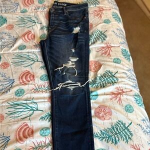 Distressed Men’s Skinny Jeans